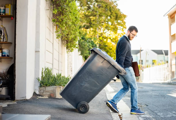 Best Construction Debris Removal  in Tomahawk, WI